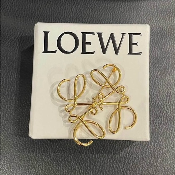 Loewe Jewelry - Loewe Gold Brooch